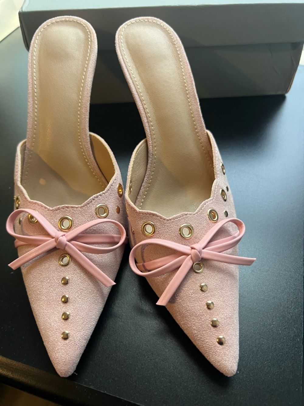 Pink Pointed-Toe Bow Mules with Gold Studs 💖 - Picture 5 of 8